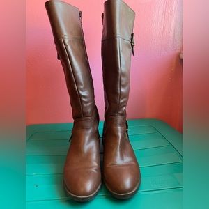 Brown long boots mini heel